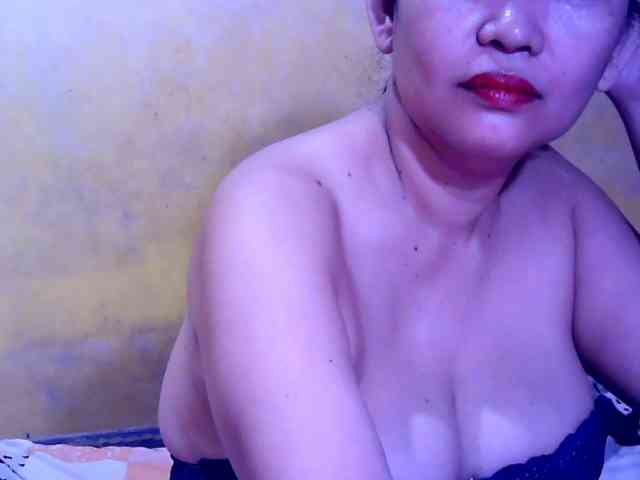 SweetMonlight webcam