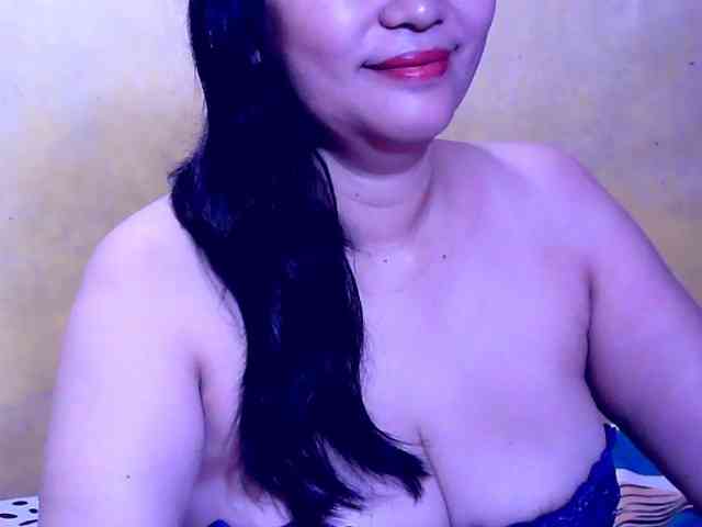 SweetMonlight webcam