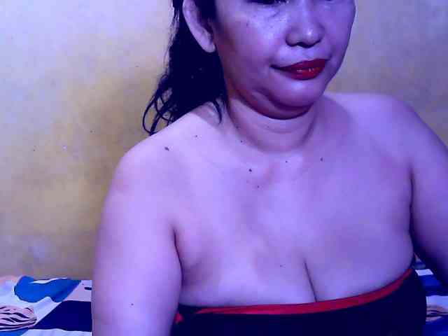 SweetMonlight webcam