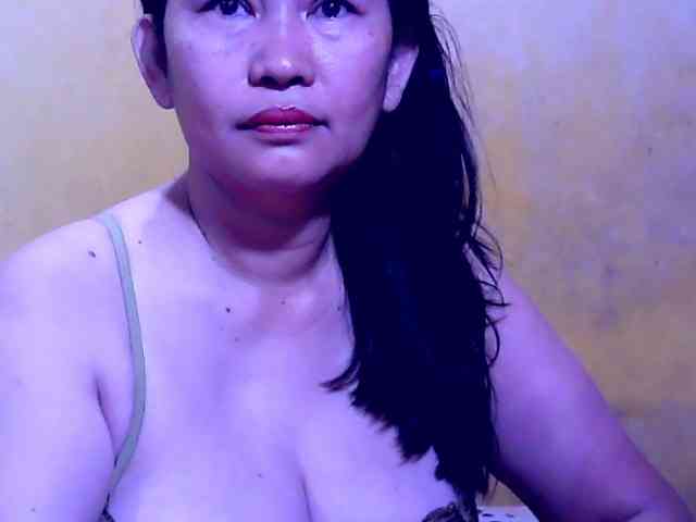 SweetMonlight webcam