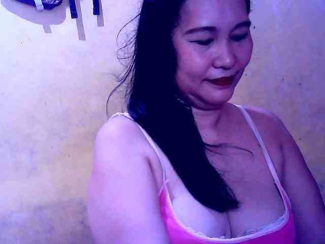 SweetMonlight webcam