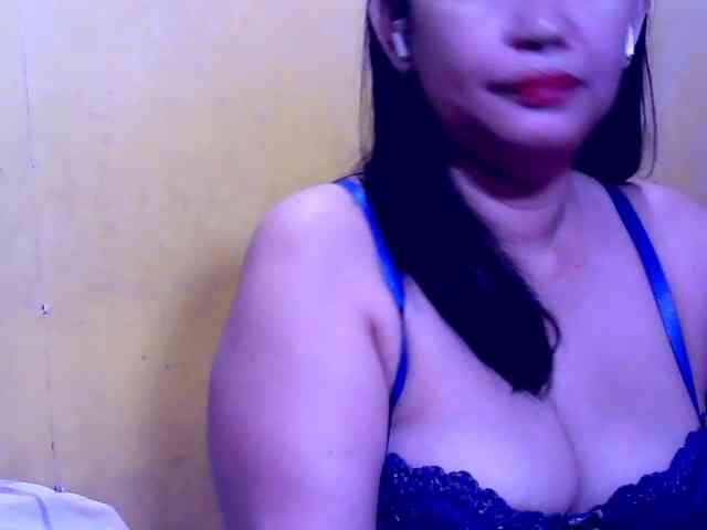 SweetMonlight webcam