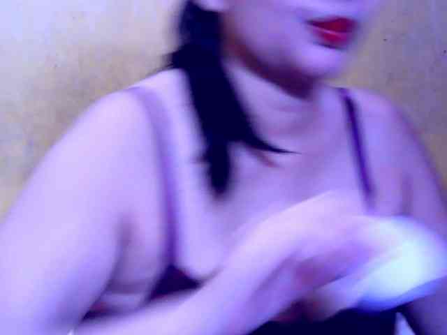 SweetMonlight webcam