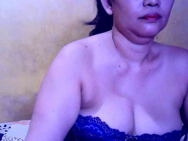 SweetMonlight webcam