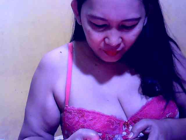 SweetMonlight webcam