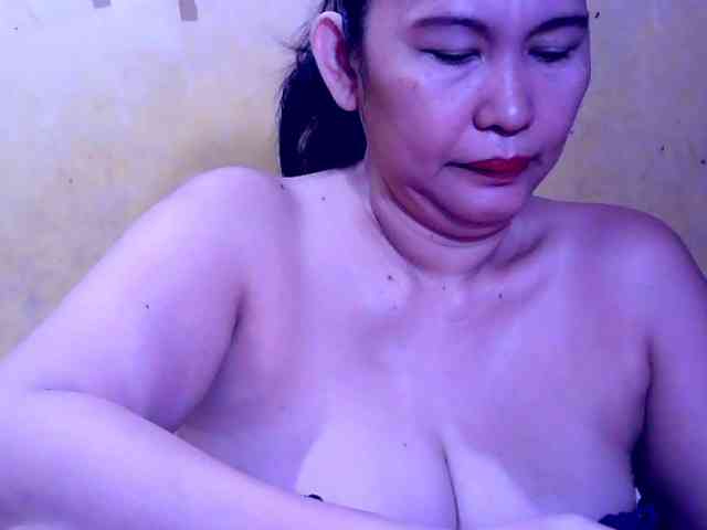 SweetMonlight webcam