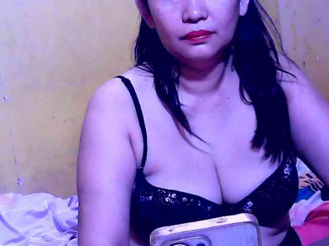 SweetMonlight webcam