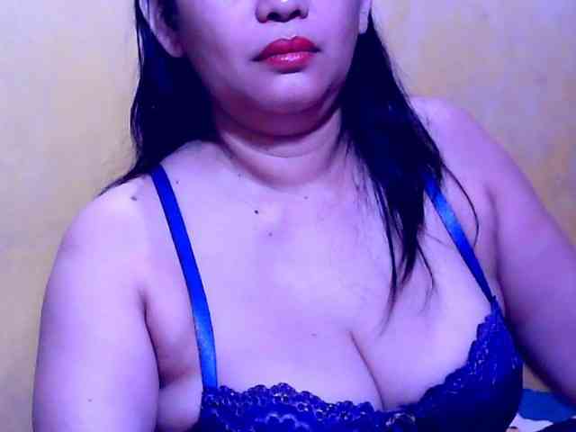 SweetMonlight webcam