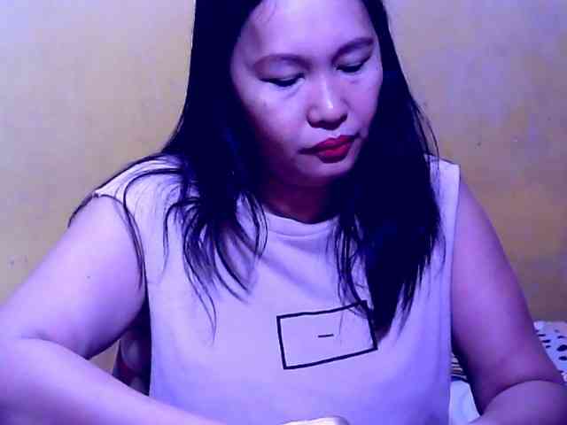 SweetMonlight webcam