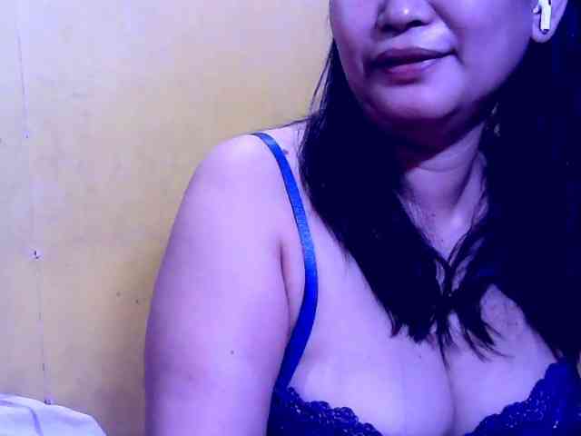 SweetMonlight webcam