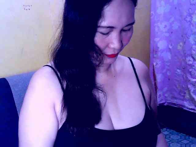 Carmela4u webcam