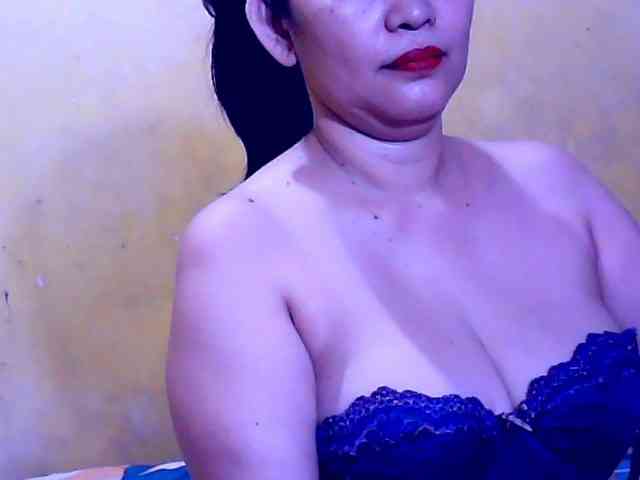 SweetMonlight webcam