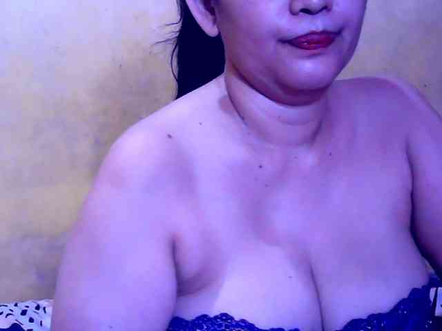 SweetMonlight webcam