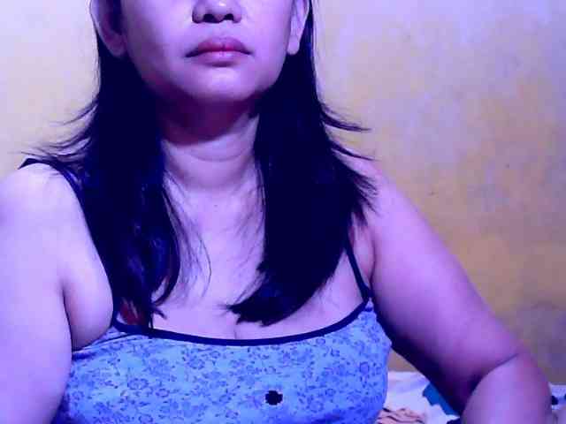 SweetMonlight webcam