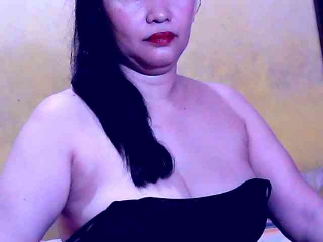 SweetMonlight webcam