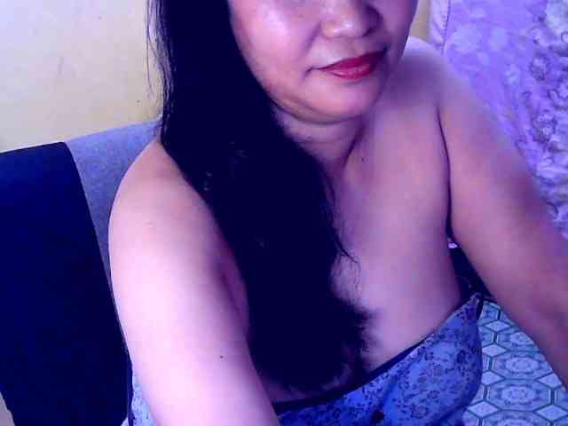 SweetMonlight webcam