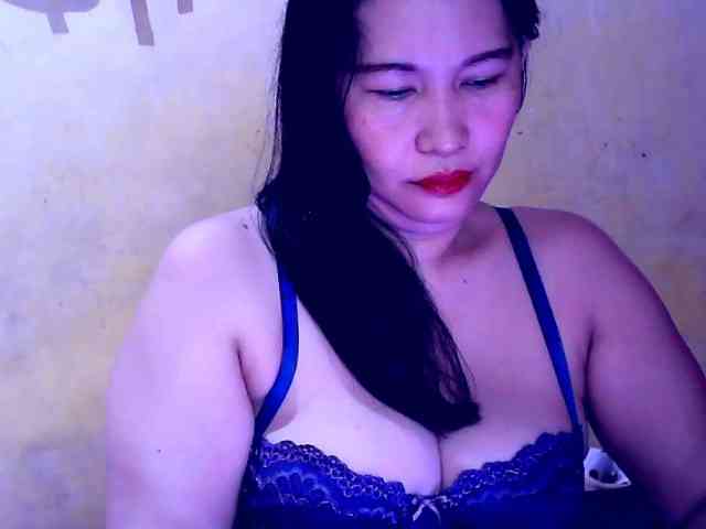SweetMonlight webcam