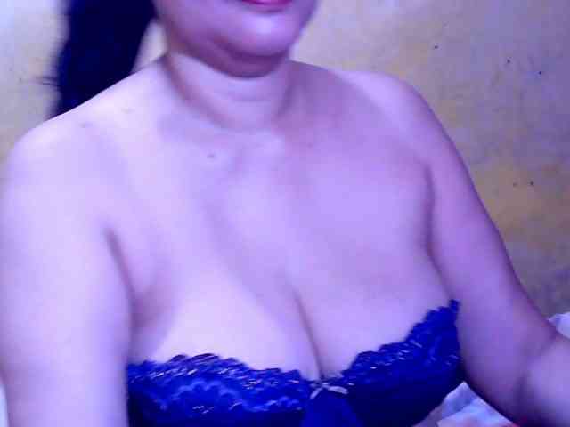 SweetMonlight webcam