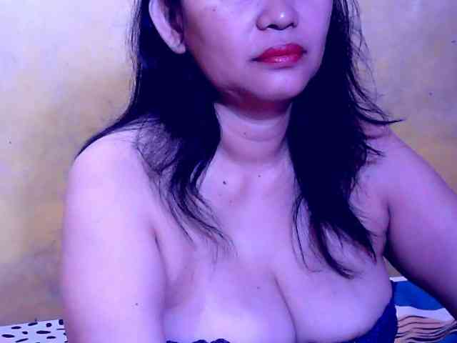 SweetMonlight webcam