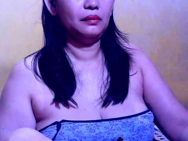 SweetMonlight webcam