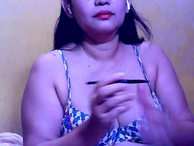 SweetMonlight webcam