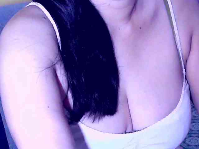 SweetMonlight webcam