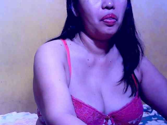 SweetMonlight webcam