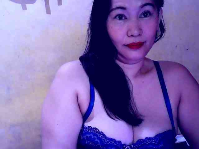 SweetMonlight webcam