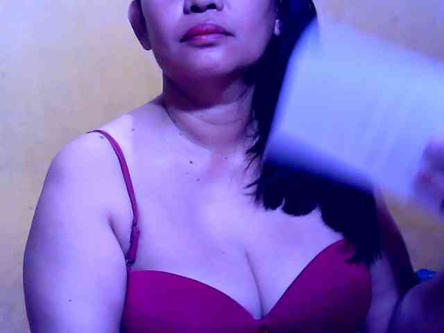 SweetMonlight webcam