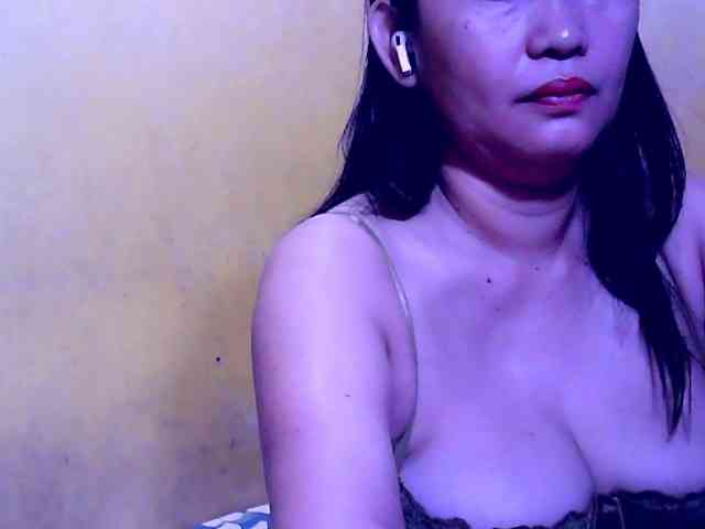 SweetMonlight webcam