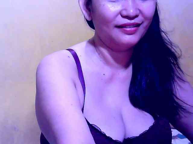 SweetMonlight webcam