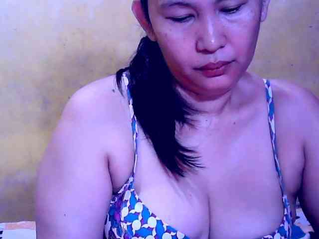 SweetMonlight webcam