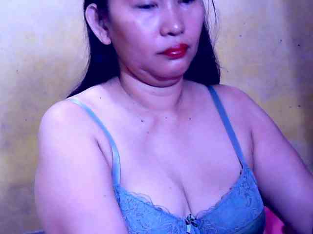 SweetMonlight webcam