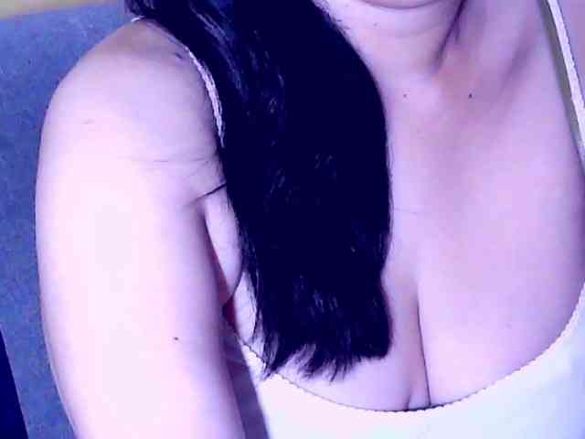 SweetMonlight webcam