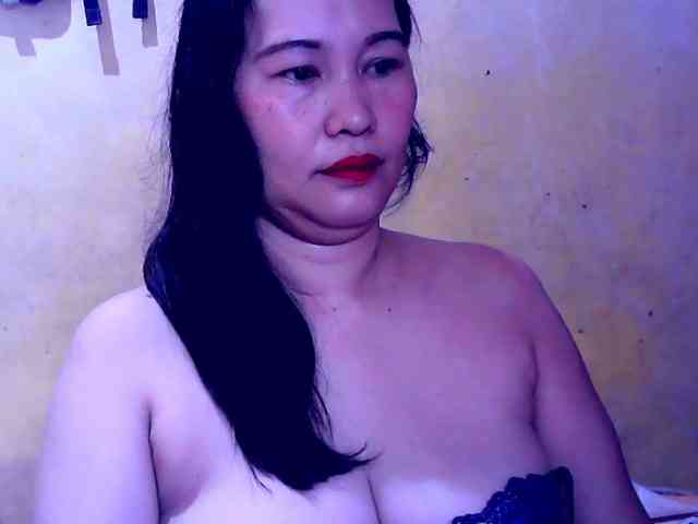 SweetMonlight webcam