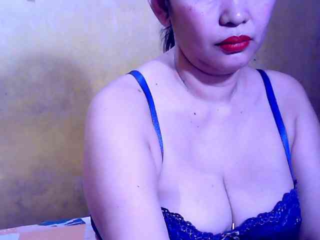 SweetMonlight webcam
