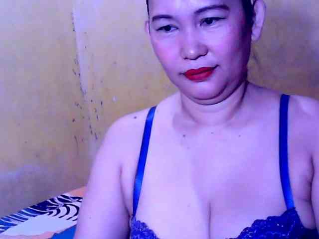 SweetMonlight webcam