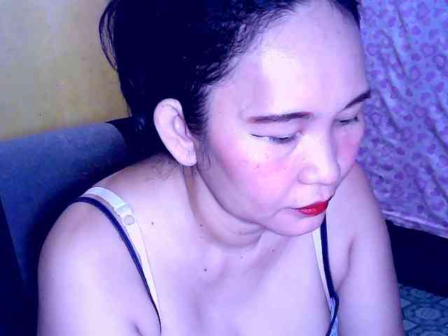 SweetMonlight webcam