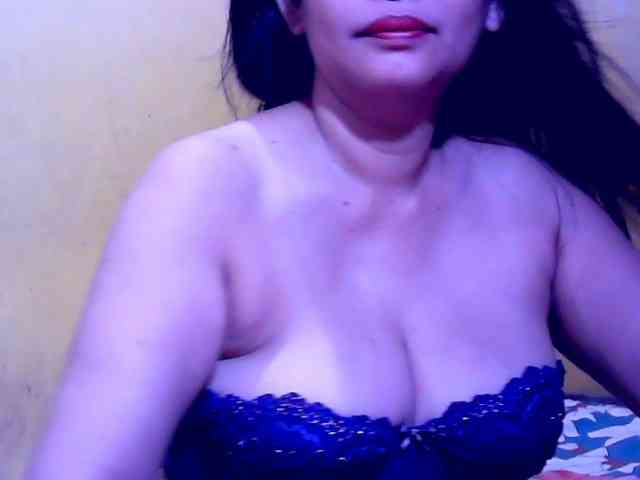 SweetMonlight webcam