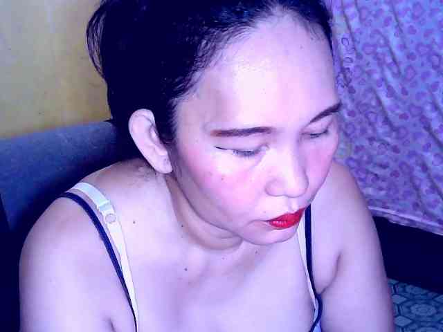 SweetMonlight webcam