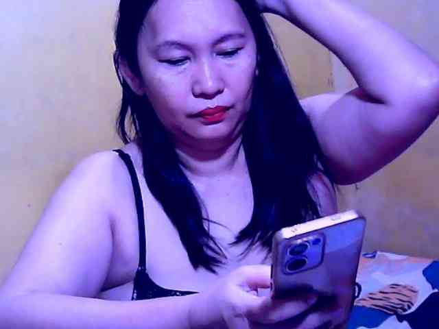 SweetMonlight webcam