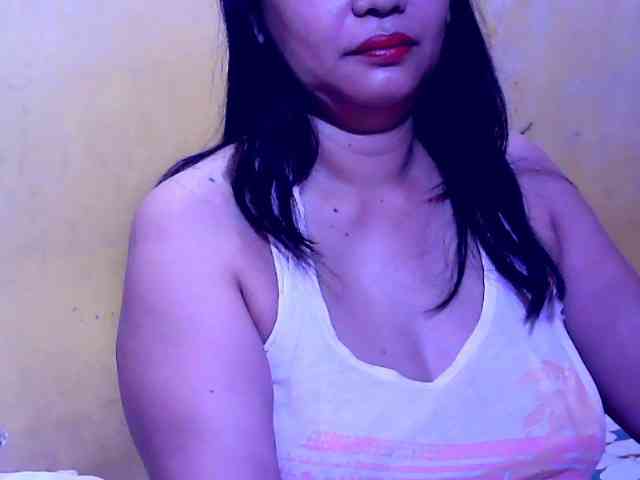 SweetMonlight webcam