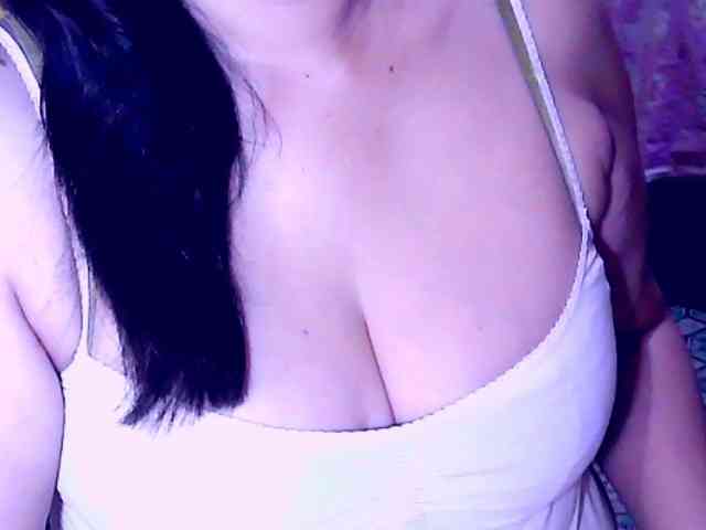 SweetMonlight webcam
