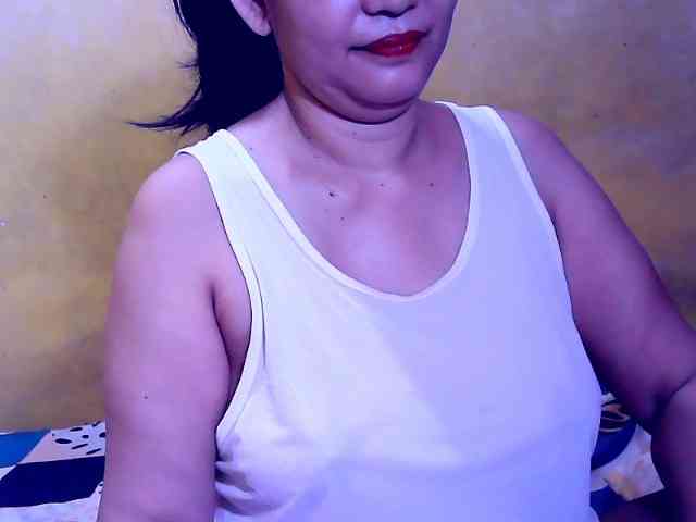 SweetMonlight webcam