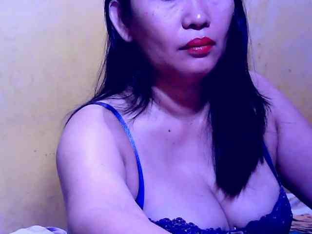 SweetMonlight webcam