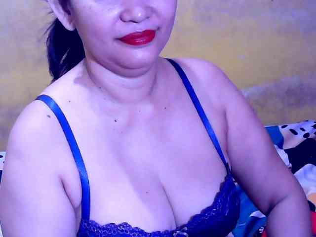 SweetMonlight webcam