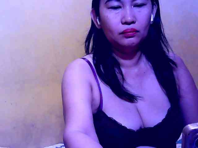 SweetMonlight webcam