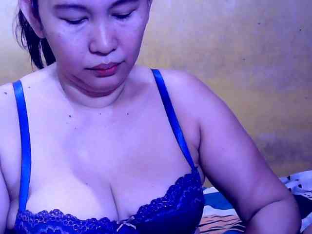 SweetMonlight webcam