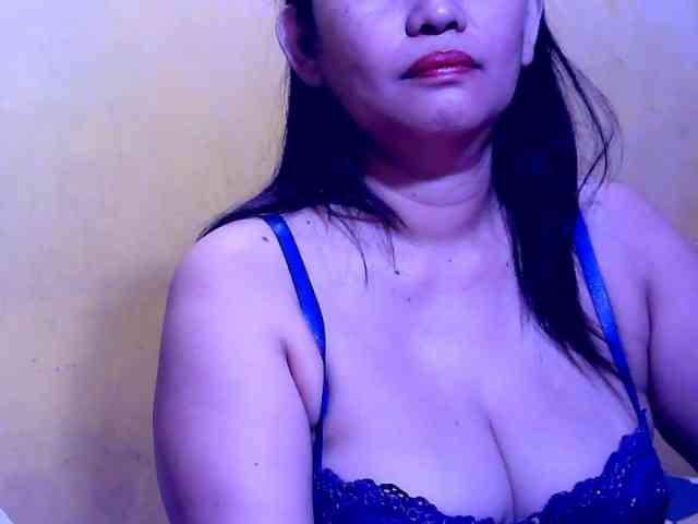 SweetMonlight webcam