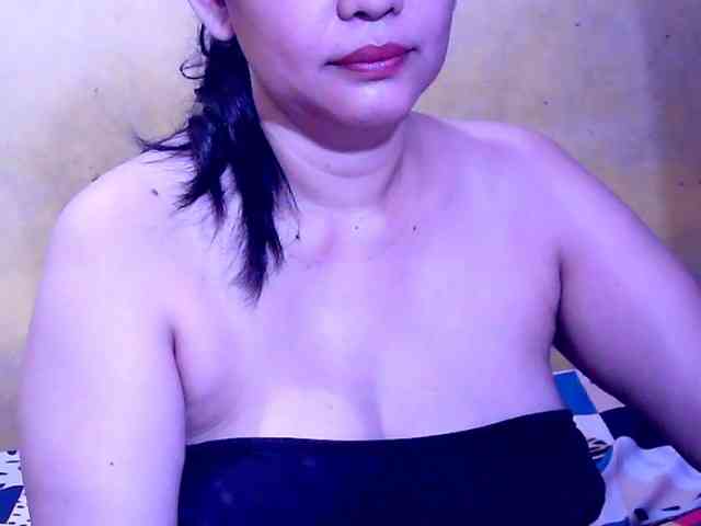 SweetMonlight webcam